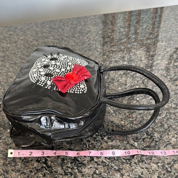 Hello Kitty Black Handbag with Red Bow - Picture 12 of 13